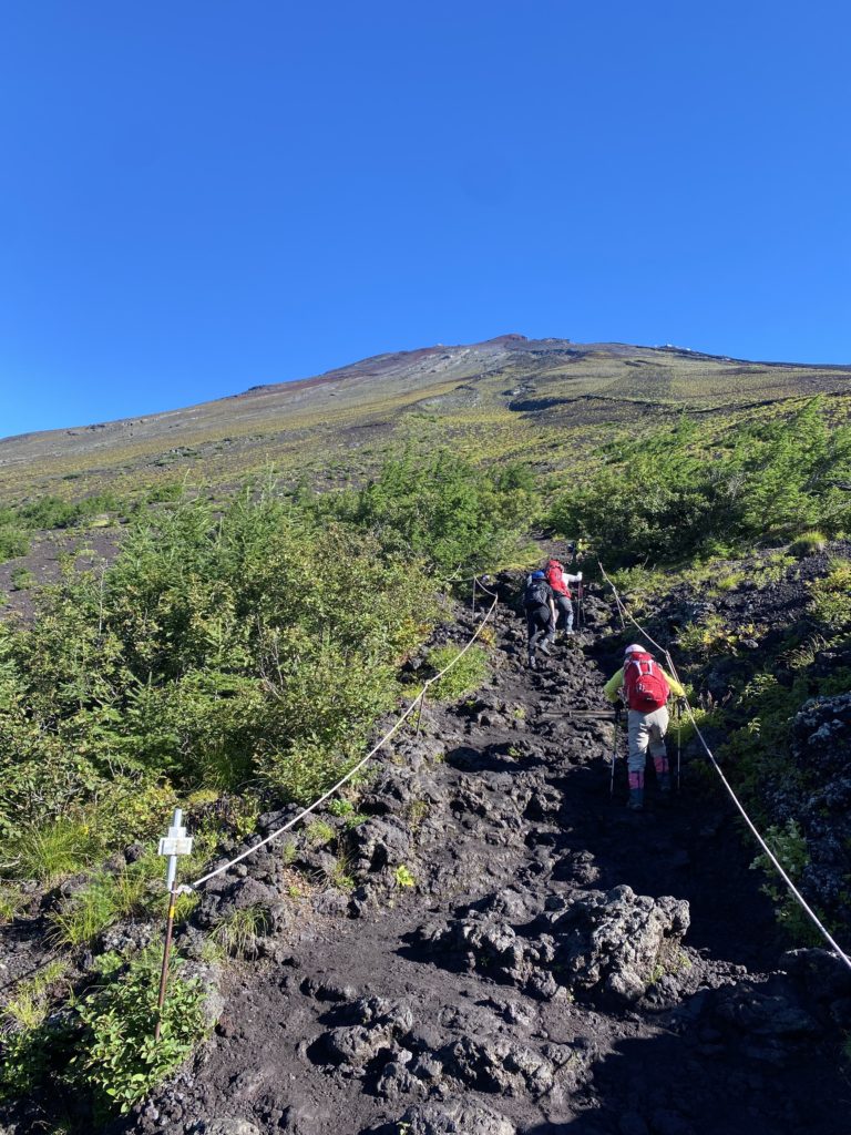 富士山の五合目(富士宮ルート)付近からの眺め