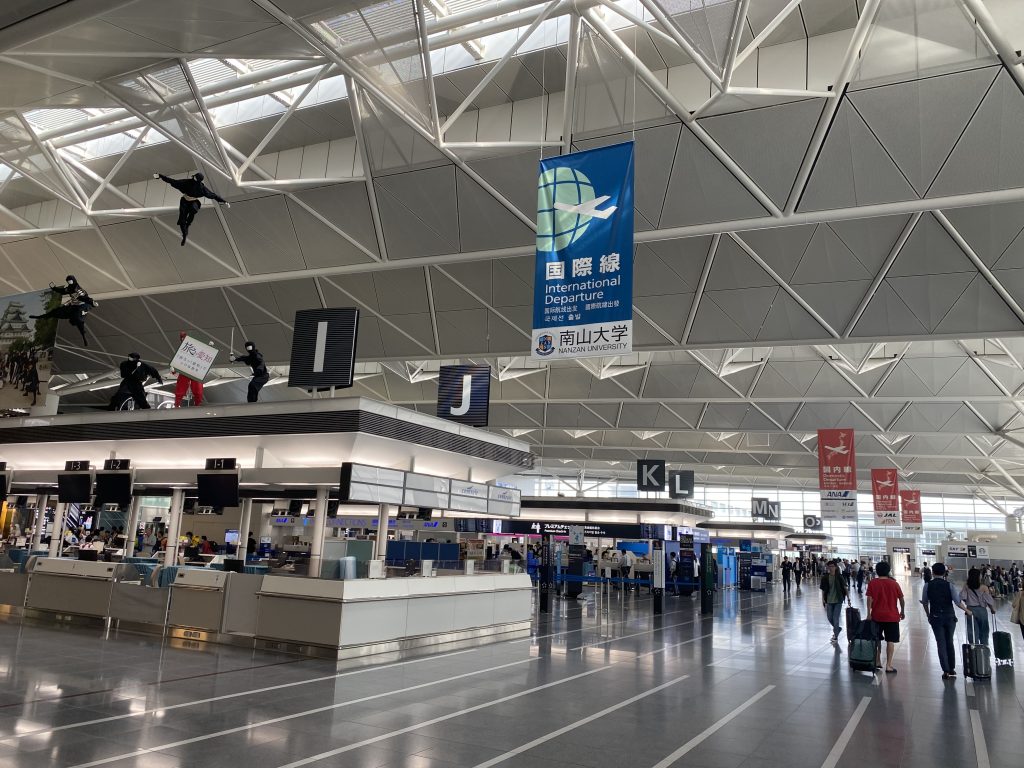 国際線・国内線搭乗口の様子