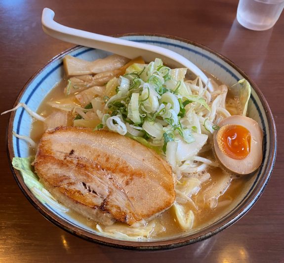 らうめん将也の野菜炒めラーメン