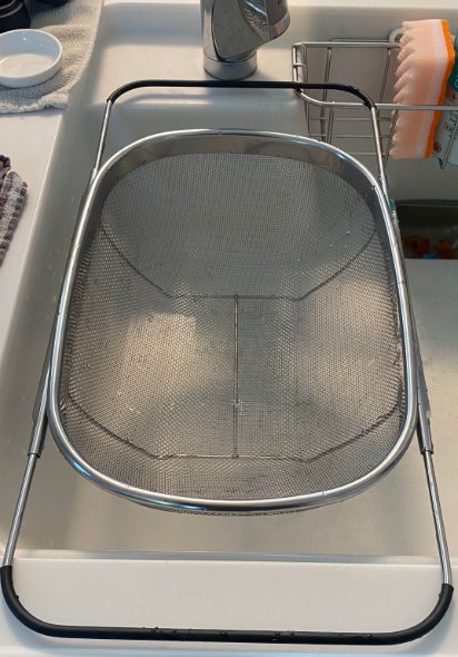 IKEAの流し台にセットできるザル