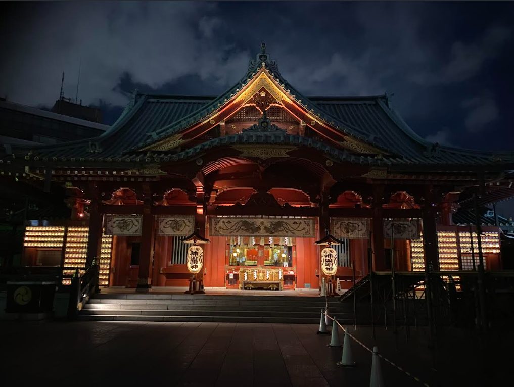 夜の江戸総鎮守 神田明神の様子