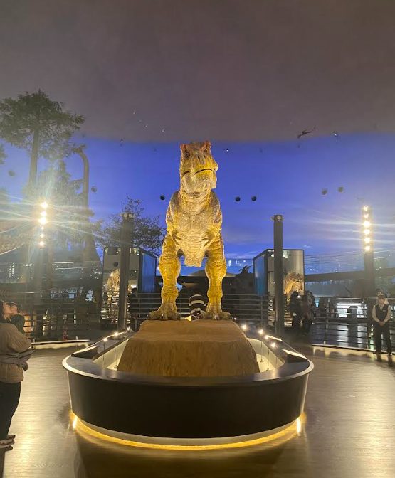 福井県立恐竜博物館 常設展のティラノサウルスのオブジェ